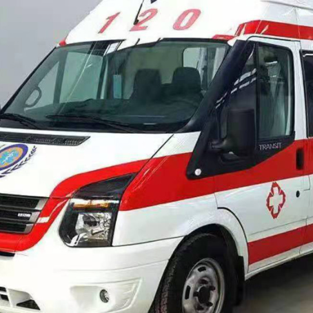 南涧非急救护送病人转院租赁救护车的优缺点对比